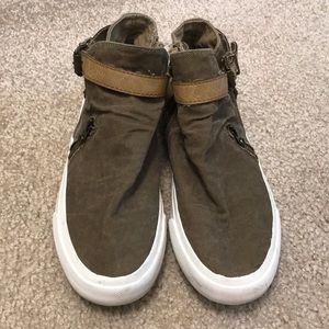 Blowfish Mondo Mid-Top Sneaker